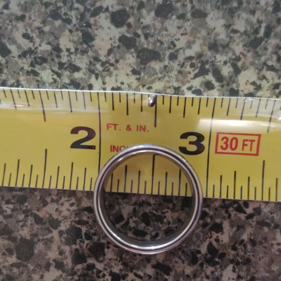 Tungsten Ring - Picture 8 of 8